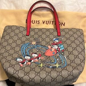 Authentic limited edition Donal Duck Gucci bag